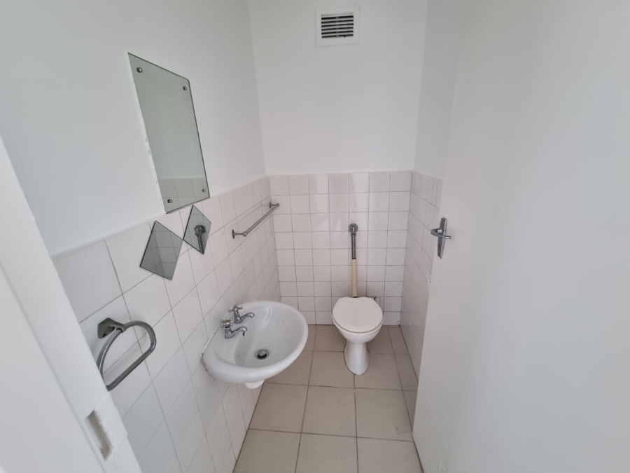 2 Bedroom Property for Sale in Milnerton Central Western Cape